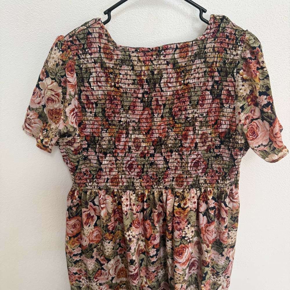 Ces Femme Smocked Floral Mini Dress - Picture 4 of 8